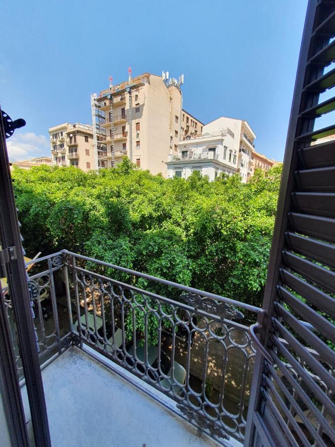 Teatro Massimo Apartment Palermo Bagian luar foto